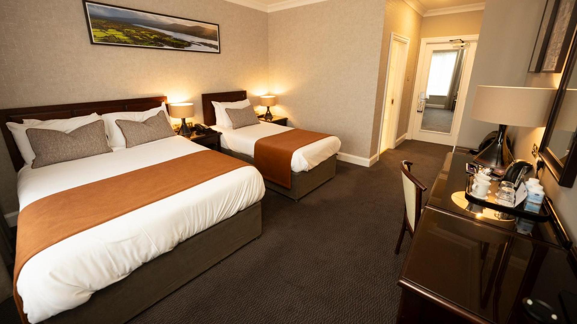 The Kenmare Bay Hotel & Luxury Lodges Resort Eksteriør billede