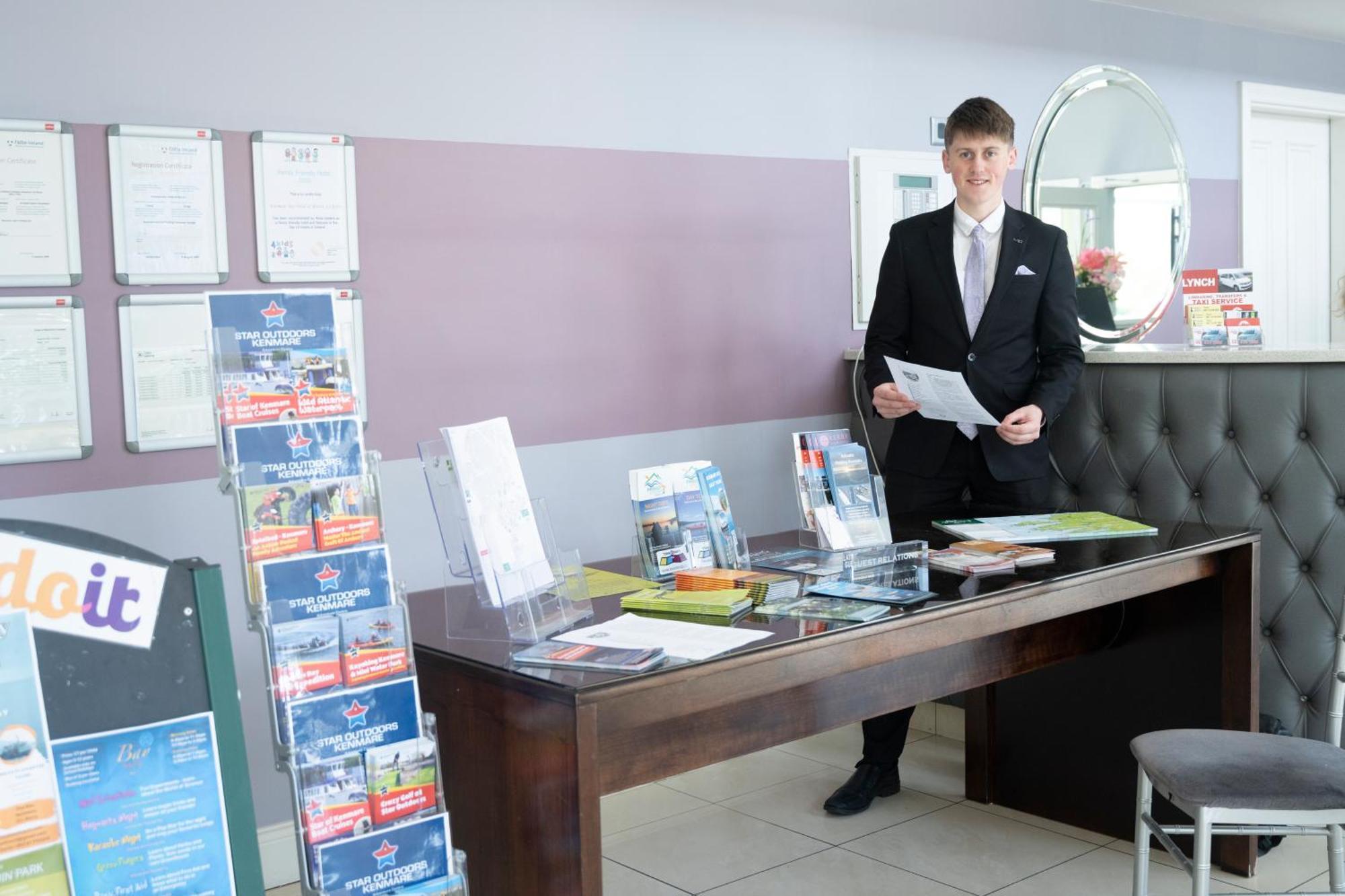 The Kenmare Bay Hotel & Luxury Lodges Resort Eksteriør billede